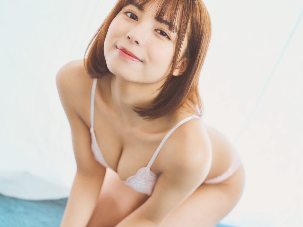 FLASH Photobook 2022 05 13 Amisa Miyazaki 宮崎あみさ Little devil girlfriend 小悪魔な彼女 18 19 2964546484.jpg