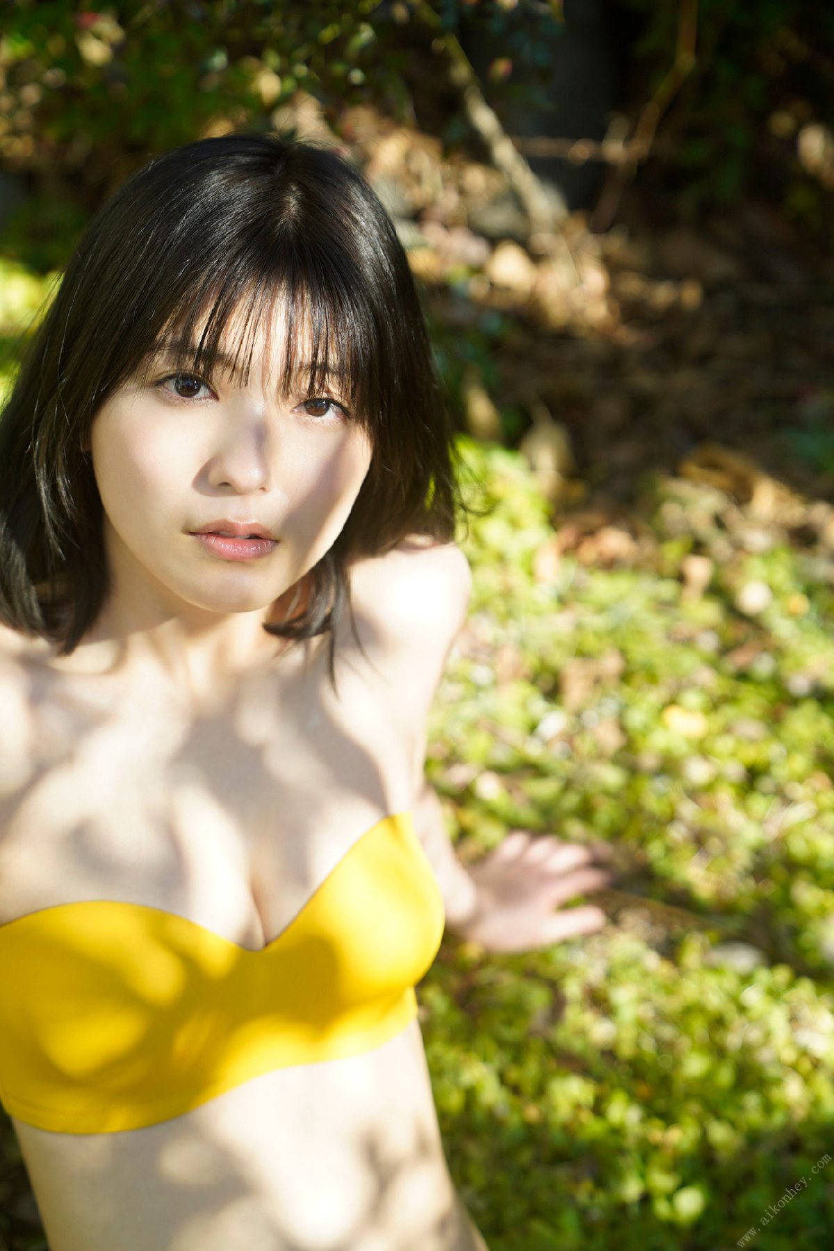 FLASH Photobook 2022 05 31 Mio Kudo 工藤美桜 Early Summer Luster 初夏の艶 0071 1587316451.jpg