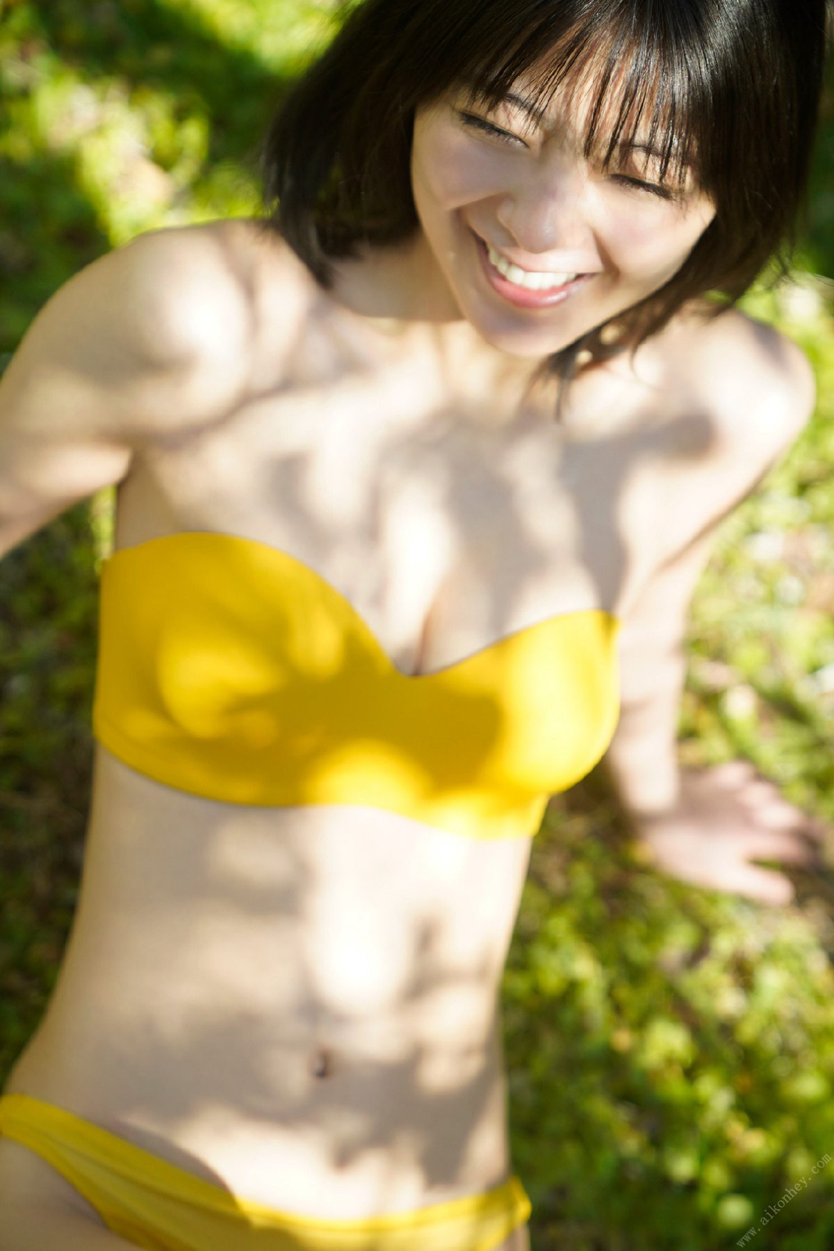 FLASH Photobook 2022 05 31 Mio Kudo 工藤美桜 Early Summer Luster 初夏の艶 0075 6278875654.jpg