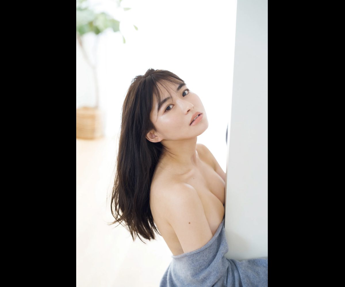 FRIDAY Digital Photobook 2021 01 29 Mao Sakurada 桜田茉央 F cup older sister Ｆカップなお姉さん 042 3385680233.jpg