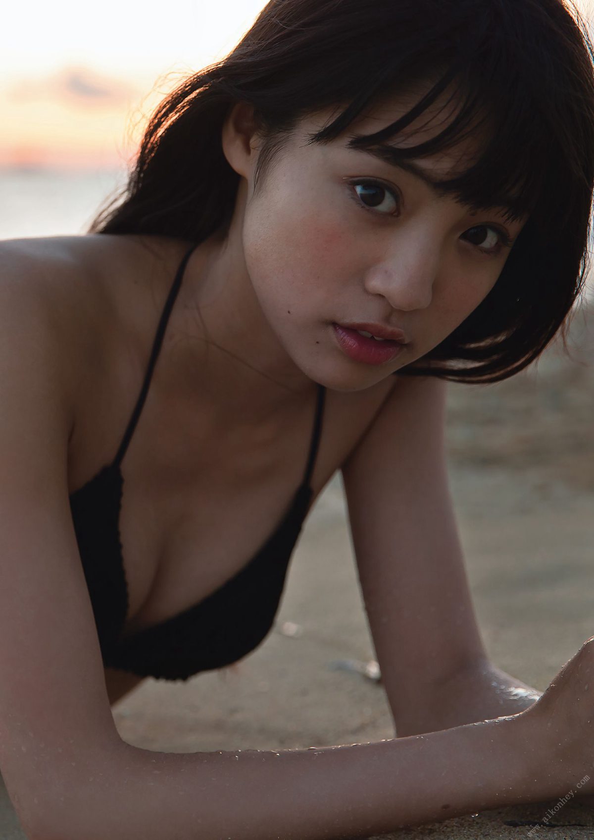 Photobook 2014 09 22 Yuumi Shida 志田友美 1st Photobook YUUMI 00108 3268356503.jpg