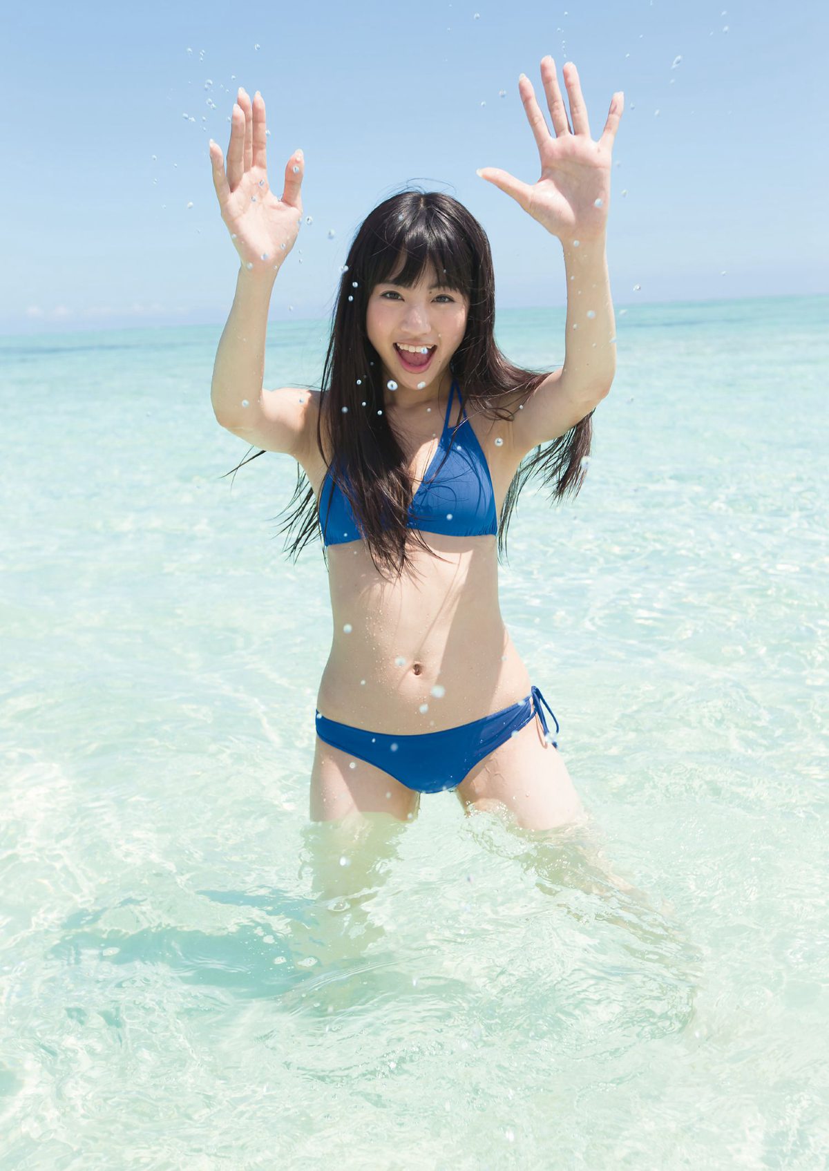 Photobook 2014 09 22 Yuumi Shida 志田友美 1st Photobook YUUMI 0013 2654457340.jpg