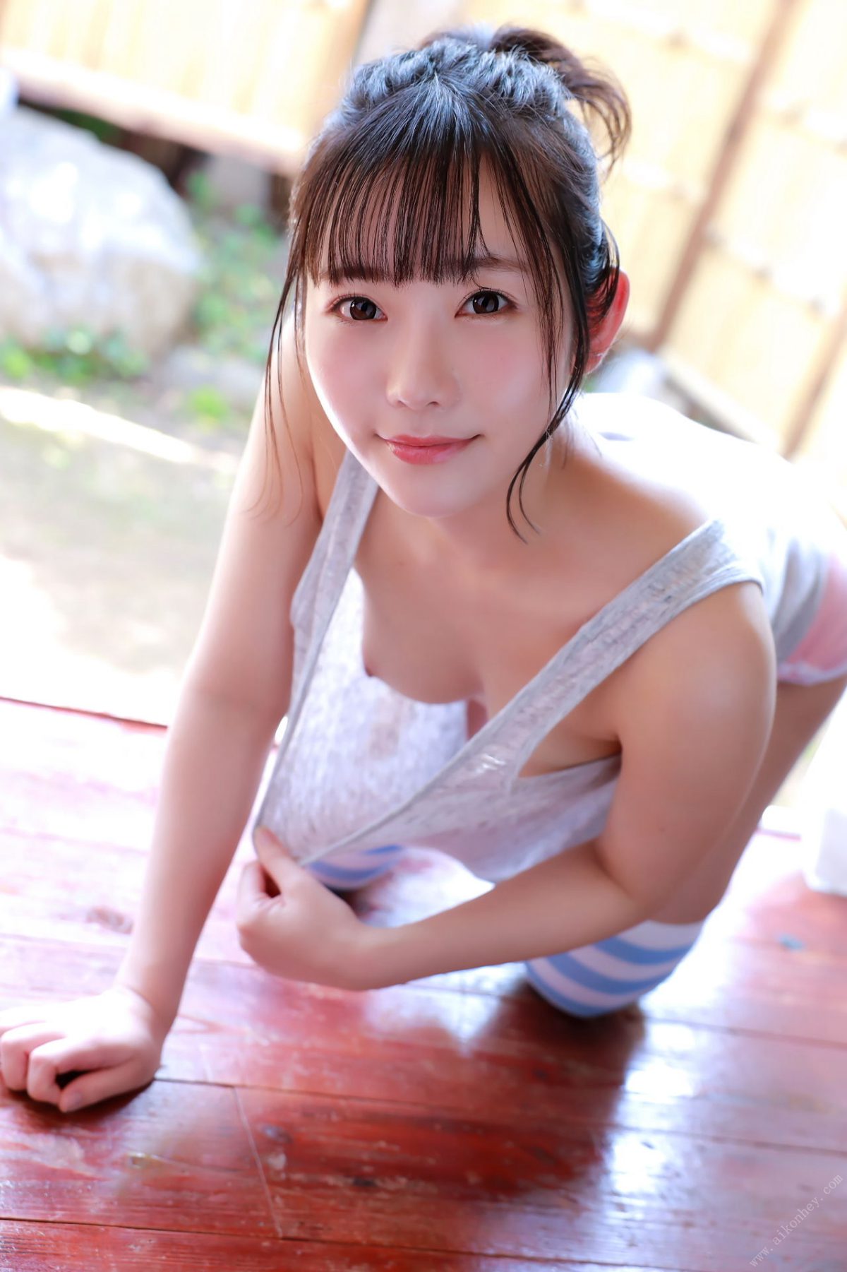 Photobook 2022 04 27 Yui Shirasaka 白坂有以 Born in Tanabata 七夕生まれ 22 0510843709.jpg