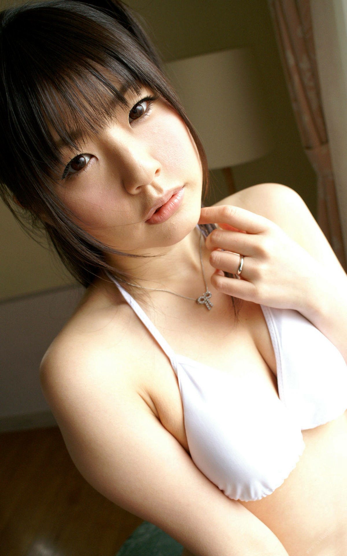 Photobook 2022 05 11 Tsubomi つぼみ ULTIMATE BEST A 000063 2983920516.jpg