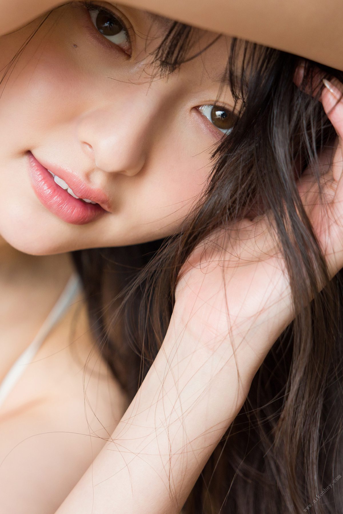 Platinum FLASH Photobook 2022 05 24 Moka Hashimoto 橋本萌花 24H 0004 1753690220.jpg