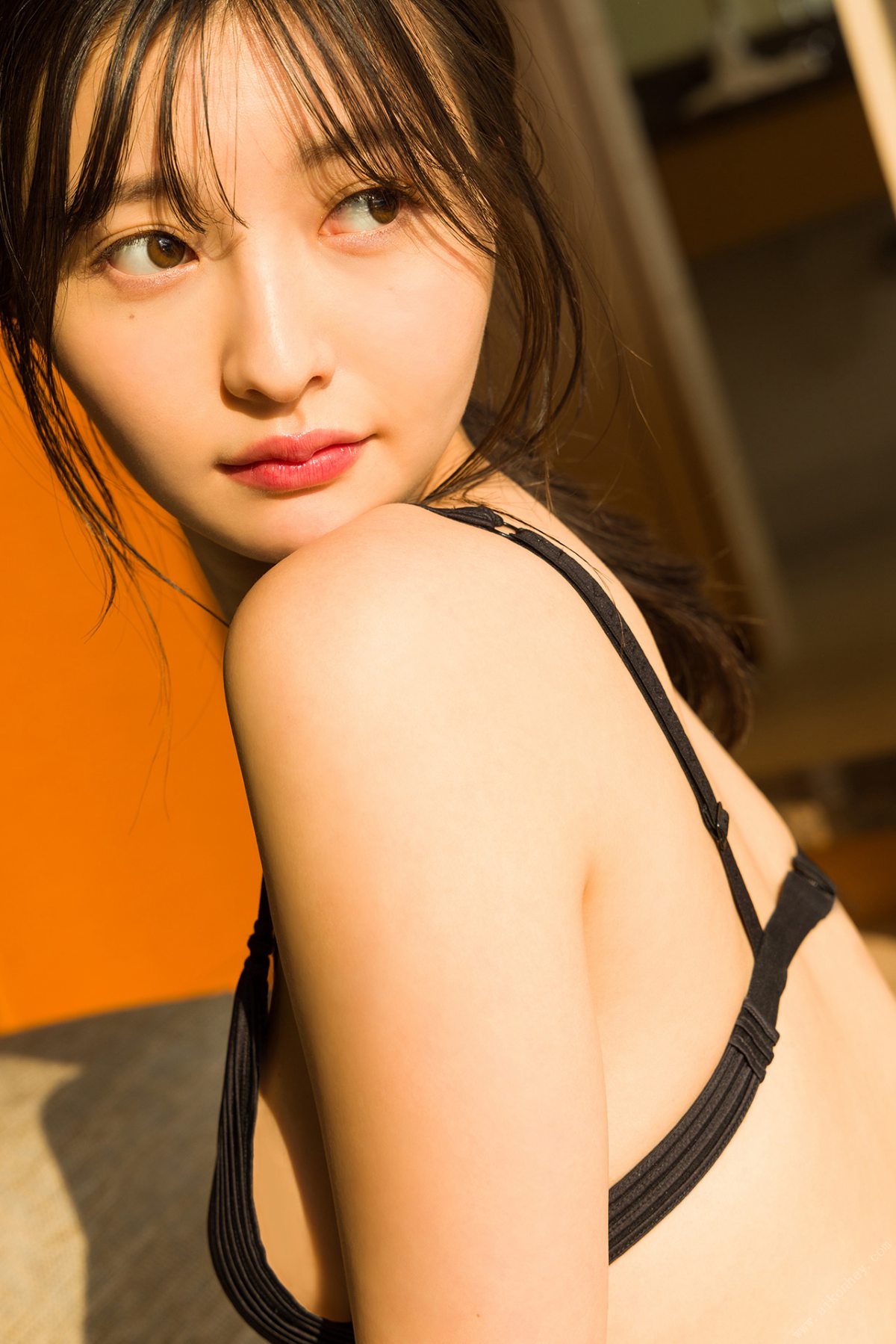 Platinum FLASH Photobook 2022 05 24 Moka Hashimoto 橋本萌花 24H 0051 4779766162.jpg