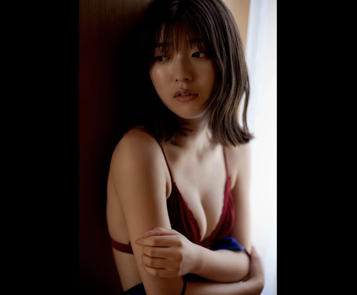 FRIDAY Mio Kudo 工藤美桜 Monthly Girl 011 マンスリーガール011 2022 04 28 0079 1126250451.jpg