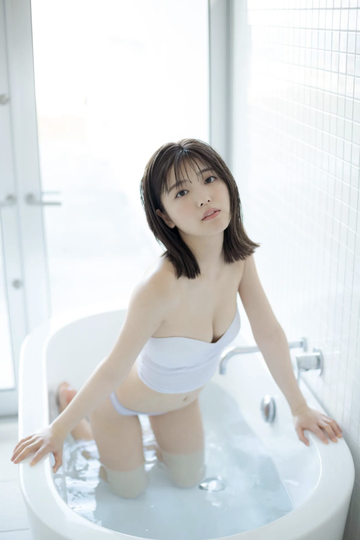 Friday夏だ 工藤美桜 納涼50カット公開 2022 08 01 0042 9091953460.jpg