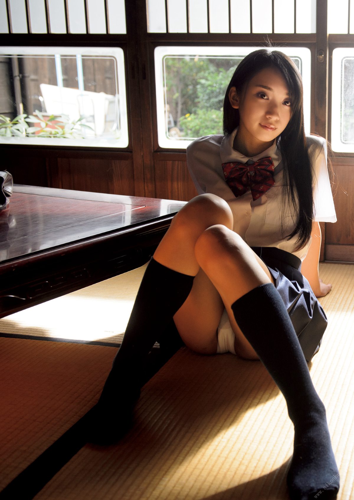 Photobook An Tsujimoto 辻本杏 1st Photobook An 杏 2014 04 25 0048 4580394152.jpg