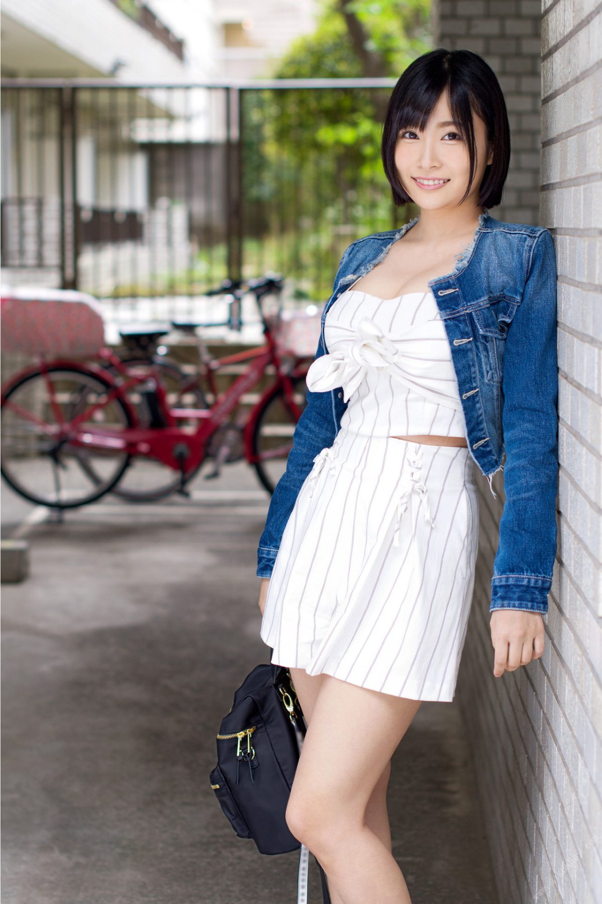 Photobook Asuna Kawai 河合あすな PRESTIGE POSE MESSAGE 08 2022 01 28 0026 1490543505.jpg