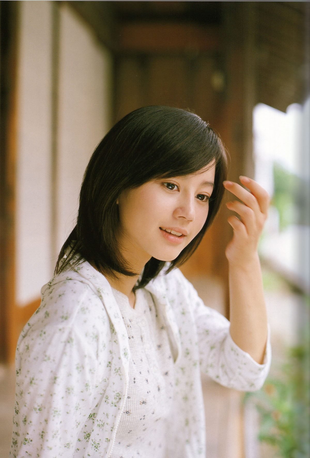 Photobook Maki Horikita 堀北真希 Cinematic 2007 03 07 0043 7590752973.jpg