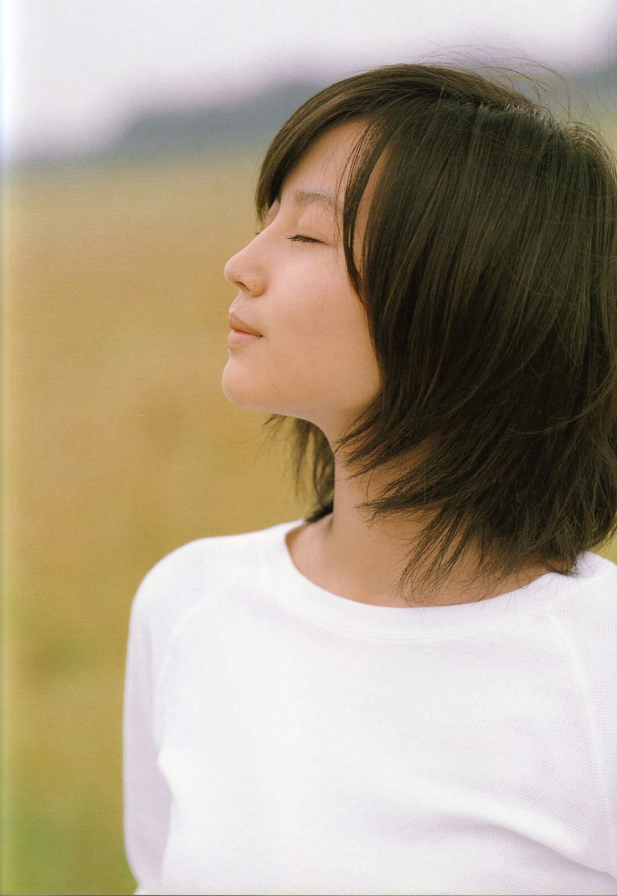 Photobook Maki Horikita 堀北真希 Cinematic 2007 03 07 0112 1458310896.jpg