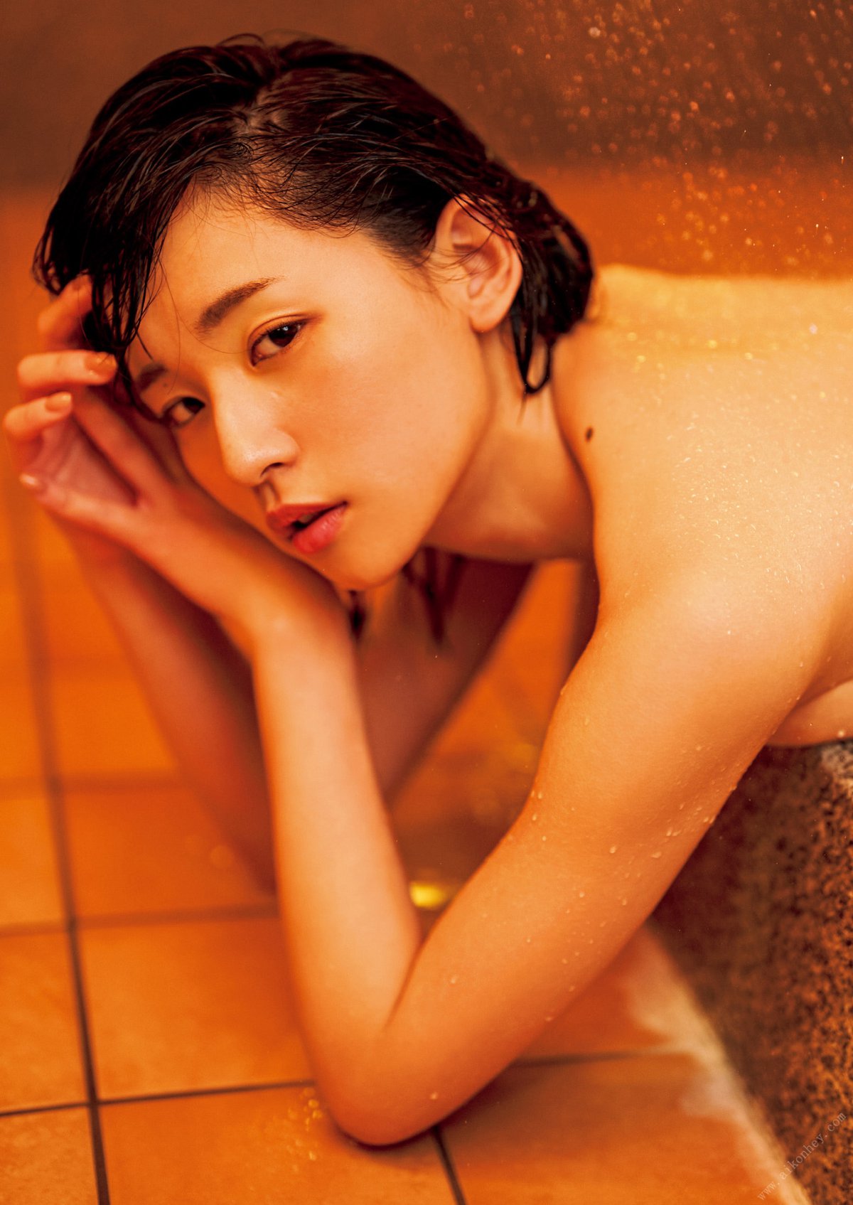 Photobook Nana Asakawa 浅川梨奈 GR WTH 2022 06 29 B 0018 7569574995.jpg