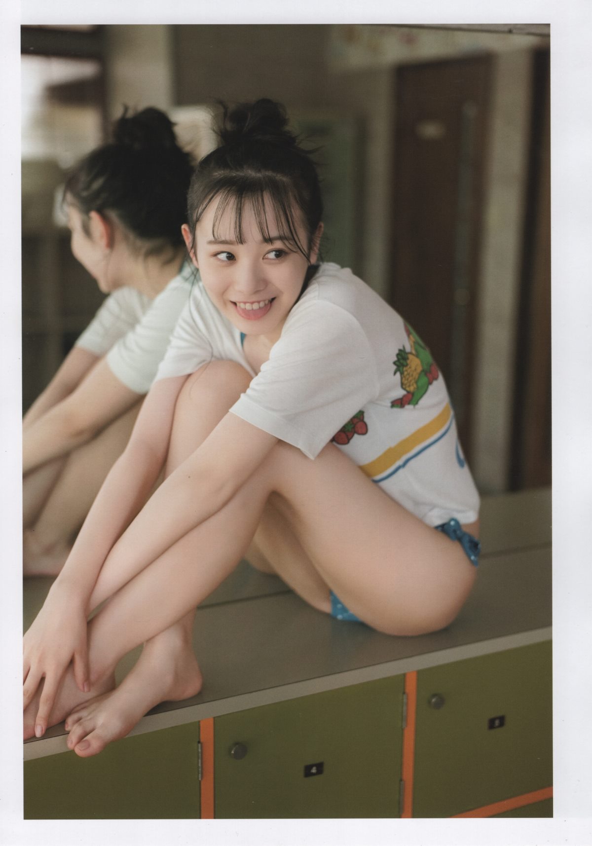 Photobook Yui Yokoyama 横山結衣 1st Photobook Immature Light 未熟な光 2021 02 22 0051 0923485492.jpg