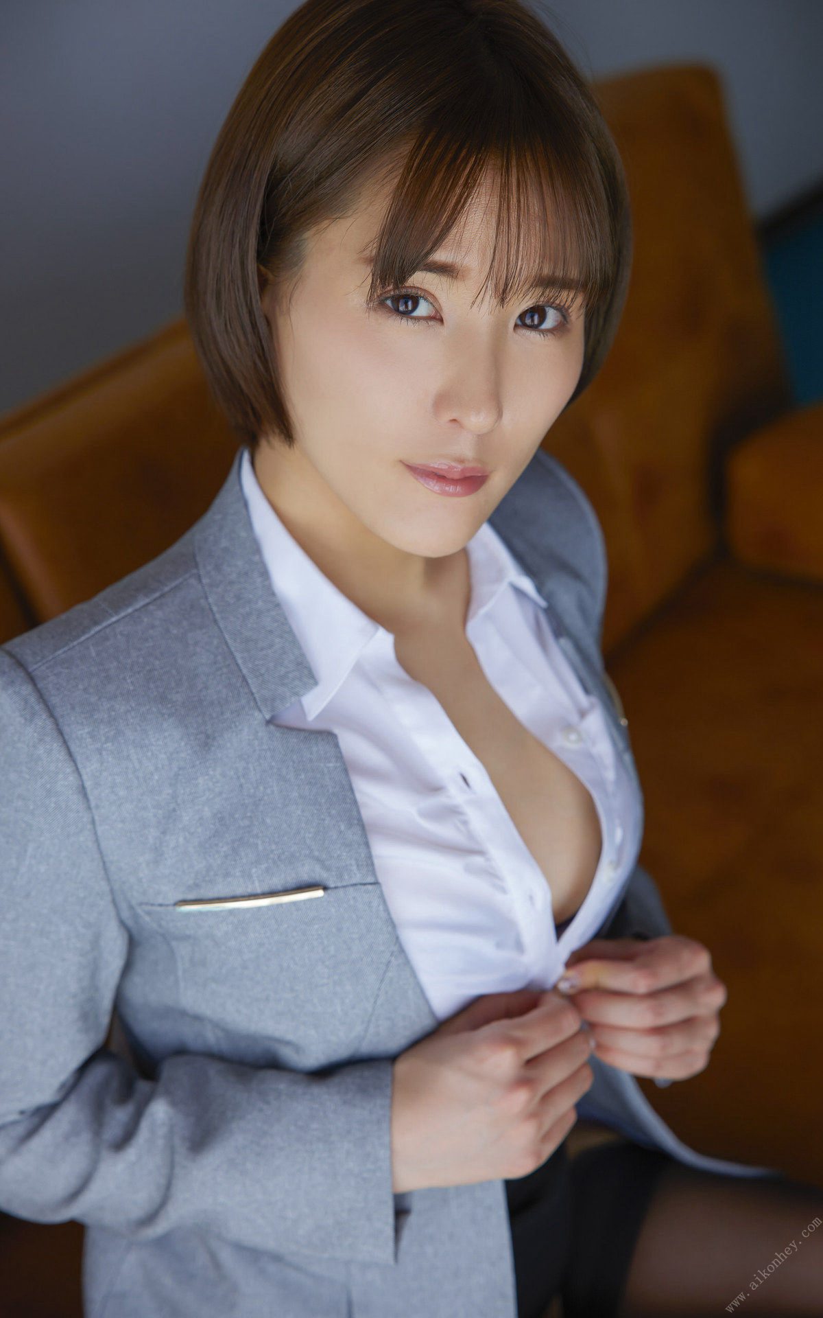 Photobook Yumi Asahina 朝比奈祐未 Shameless secretary Ver 2 破廉恥セクレタリー Ver 2 2022 07 07 A 0068 9274767990.jpg