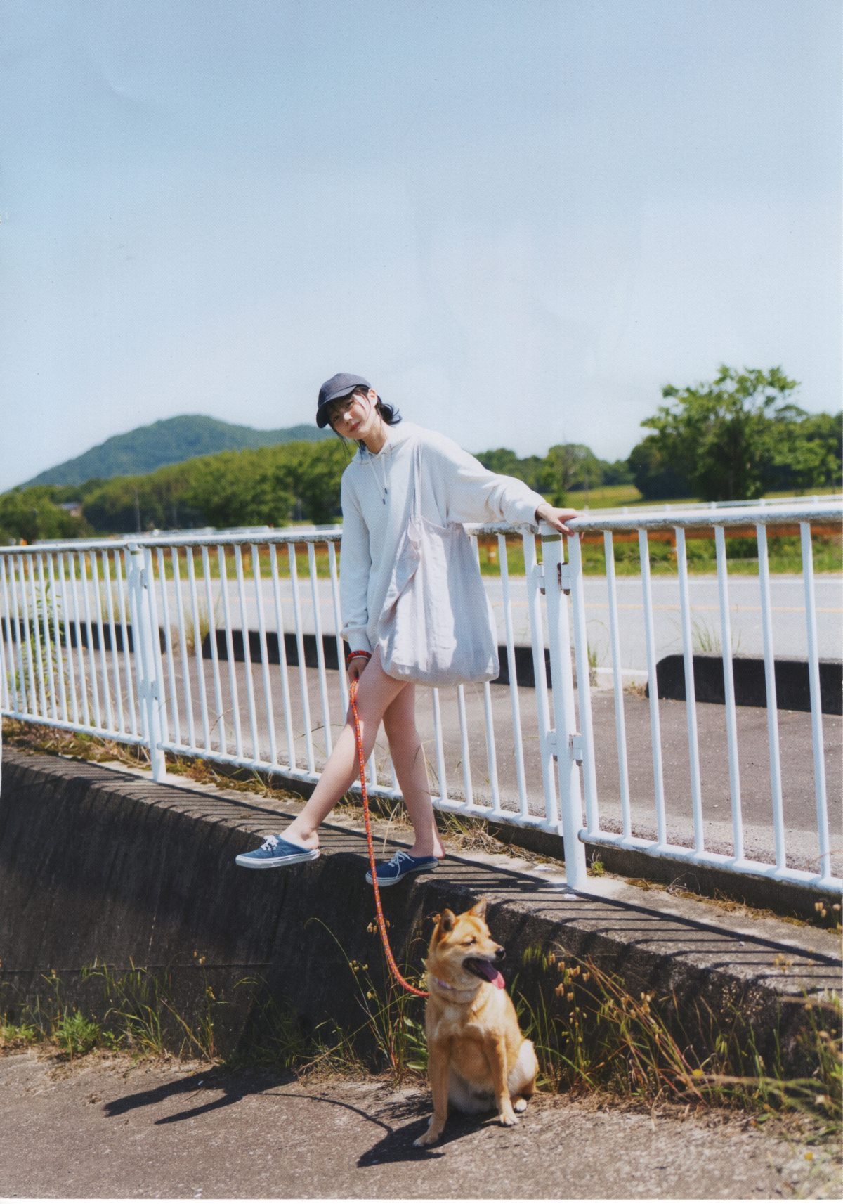 Photobook Yumiko Takino 瀧野由美子 1st Photobook I dont know you well yet 君のことをまだよく知らない 2021 09 22 0006 7951289472.jpg