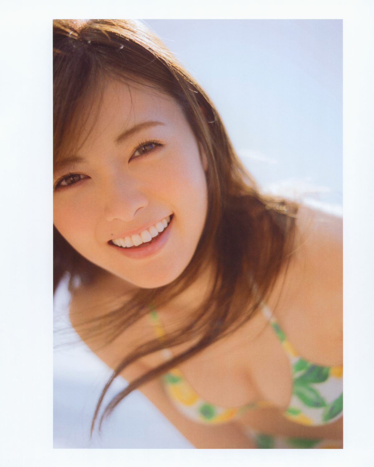 Photobook 白石麻衣写真集 パスポート 乃木坂46卒業記念 限定カバー版Amazon co jp限定ポストカード付 0038 0042810263.jpg