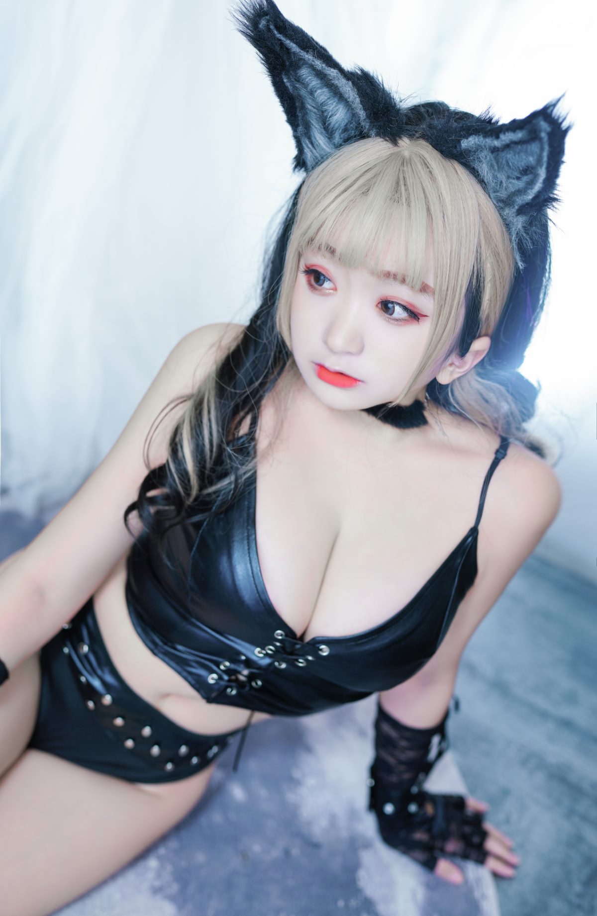 Coser@恩田直幸 Vol 007 皮衣小狼 0007 3897395311.jpg