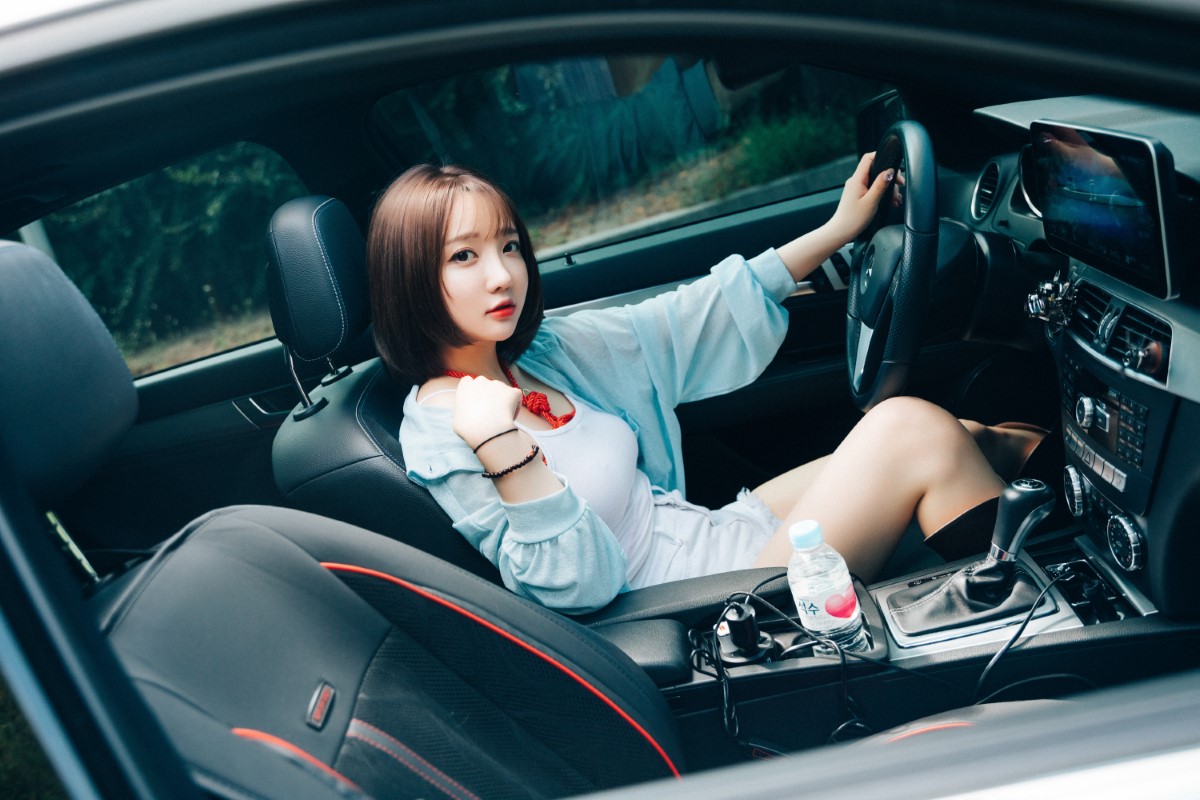 Loozy Son Ye Eun 손예은 SM CarXXX 0001 3101619308.jpg