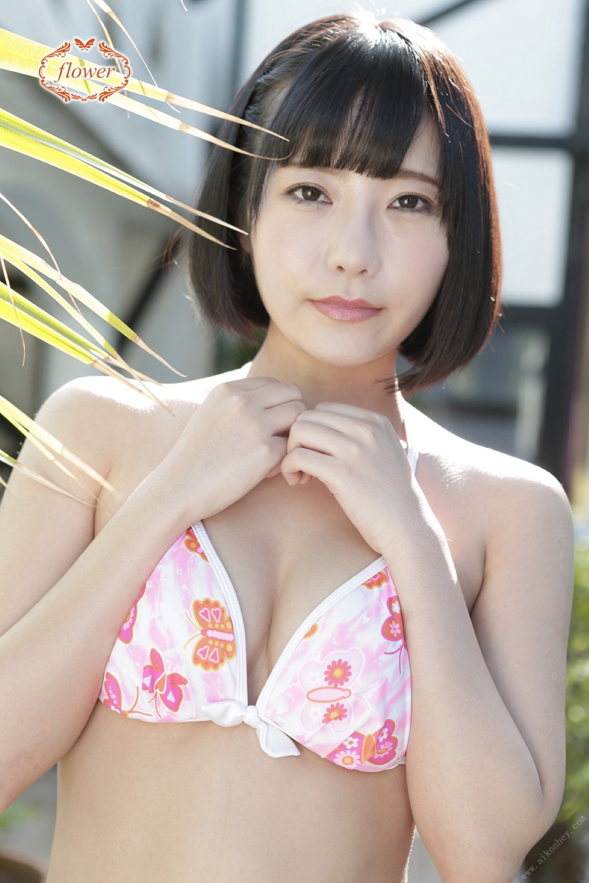 Photobook FLOWER Yui Shirasaka 白坂有以 Vol 01 0038 4633565325.jpg