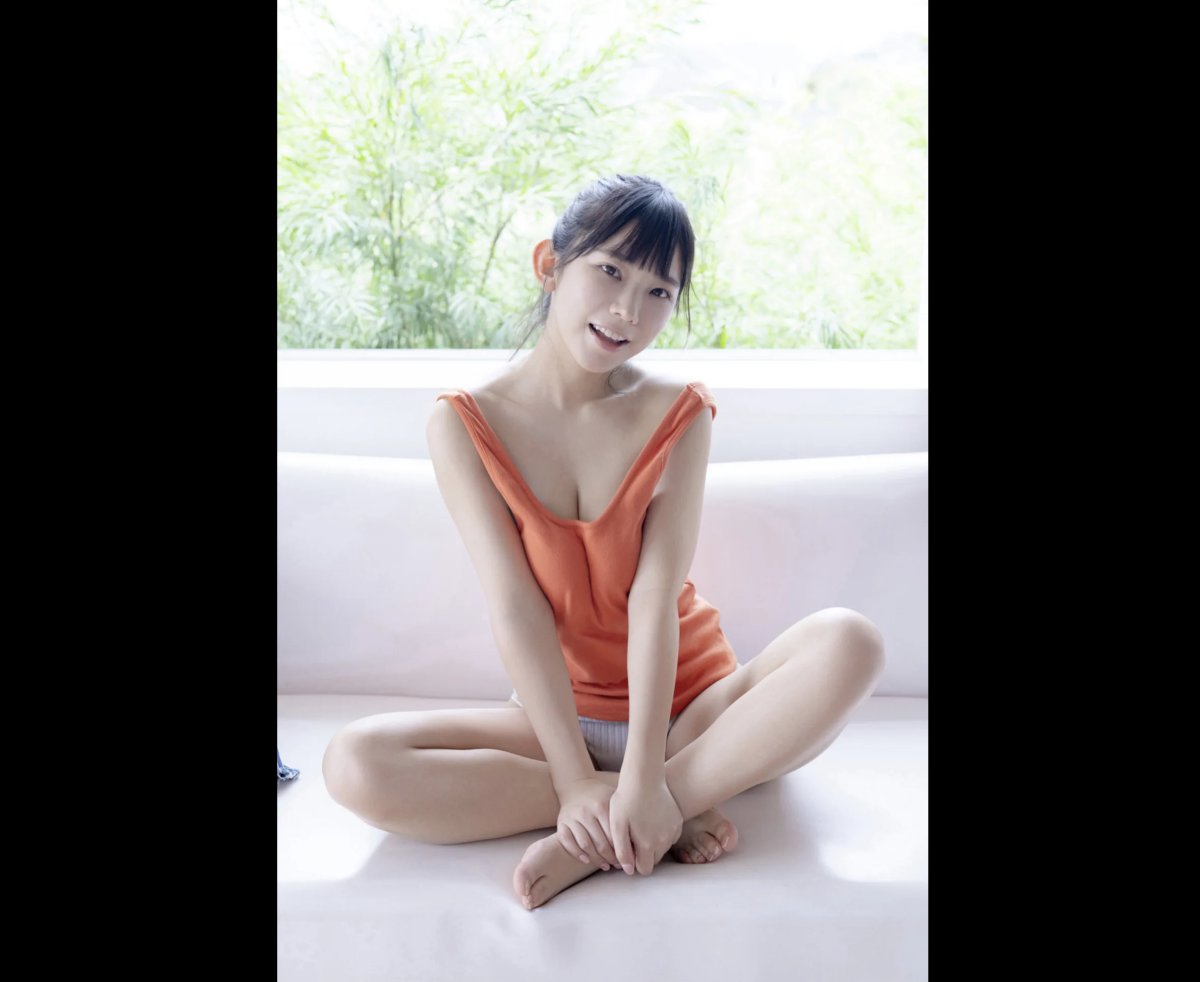 Photobook 長澤茉里奈 まりちゅうイーツのお届けでーす FRIDAYデジタル写真集 No Watermark 0014 7074614249.jpg