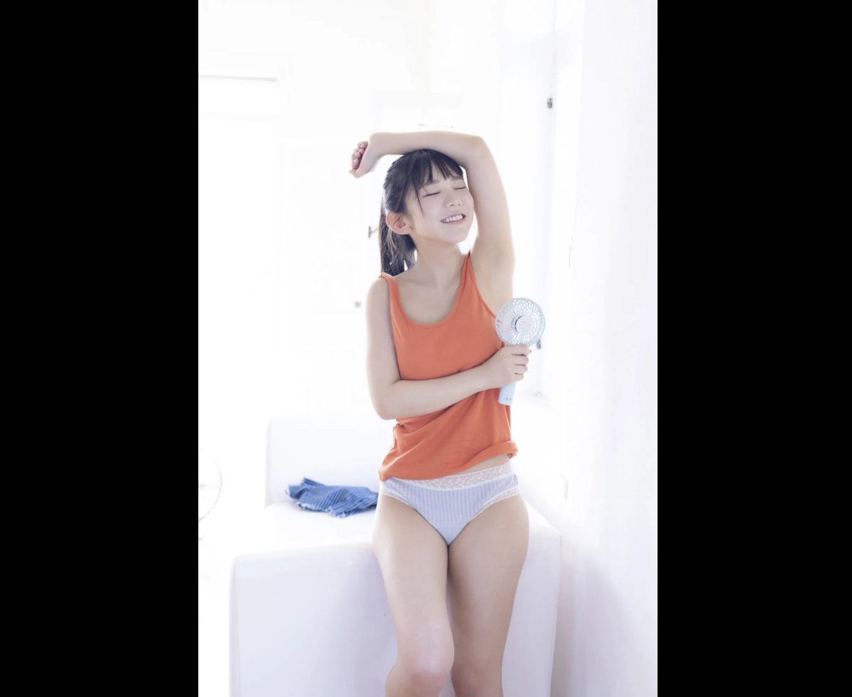 Photobook 長澤茉里奈 まりちゅうイーツのお届けでーす FRIDAYデジタル写真集 No Watermark 0022 6792508566.jpg