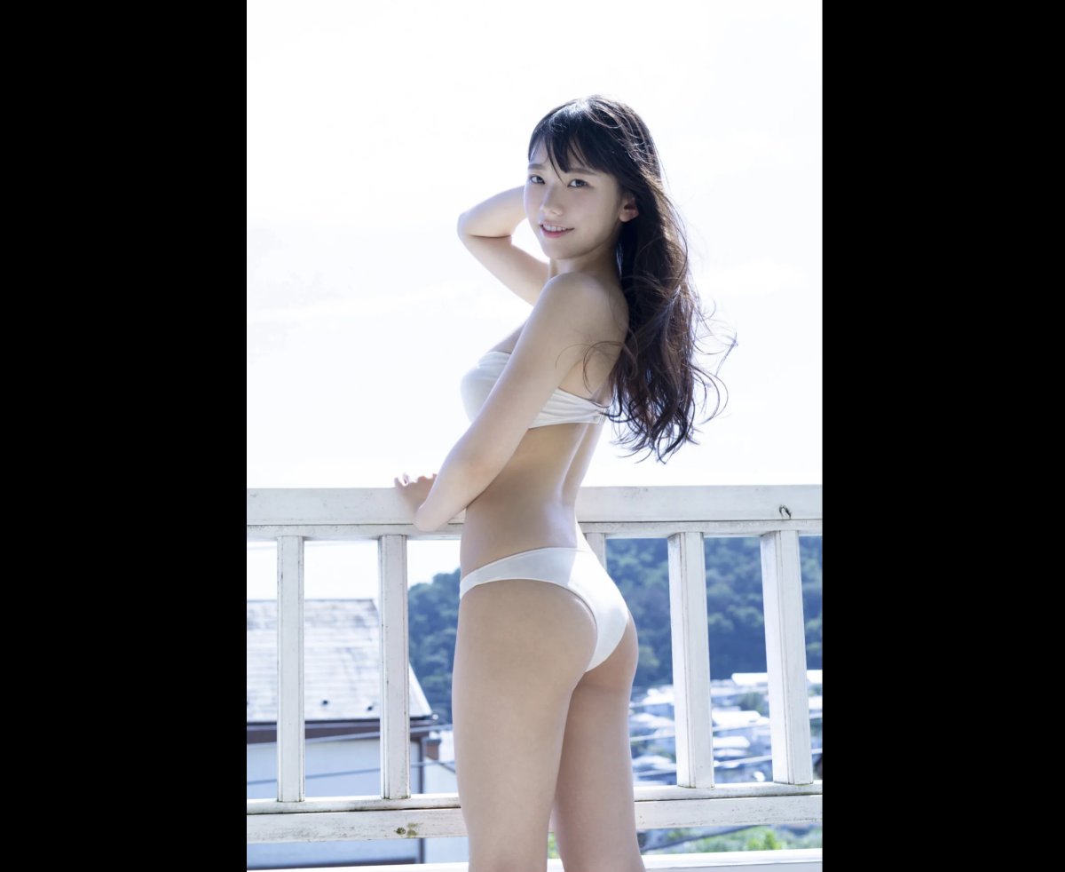 Photobook 長澤茉里奈 まりちゅうイーツのお届けでーす FRIDAYデジタル写真集 No Watermark 0050 3820383881.jpg