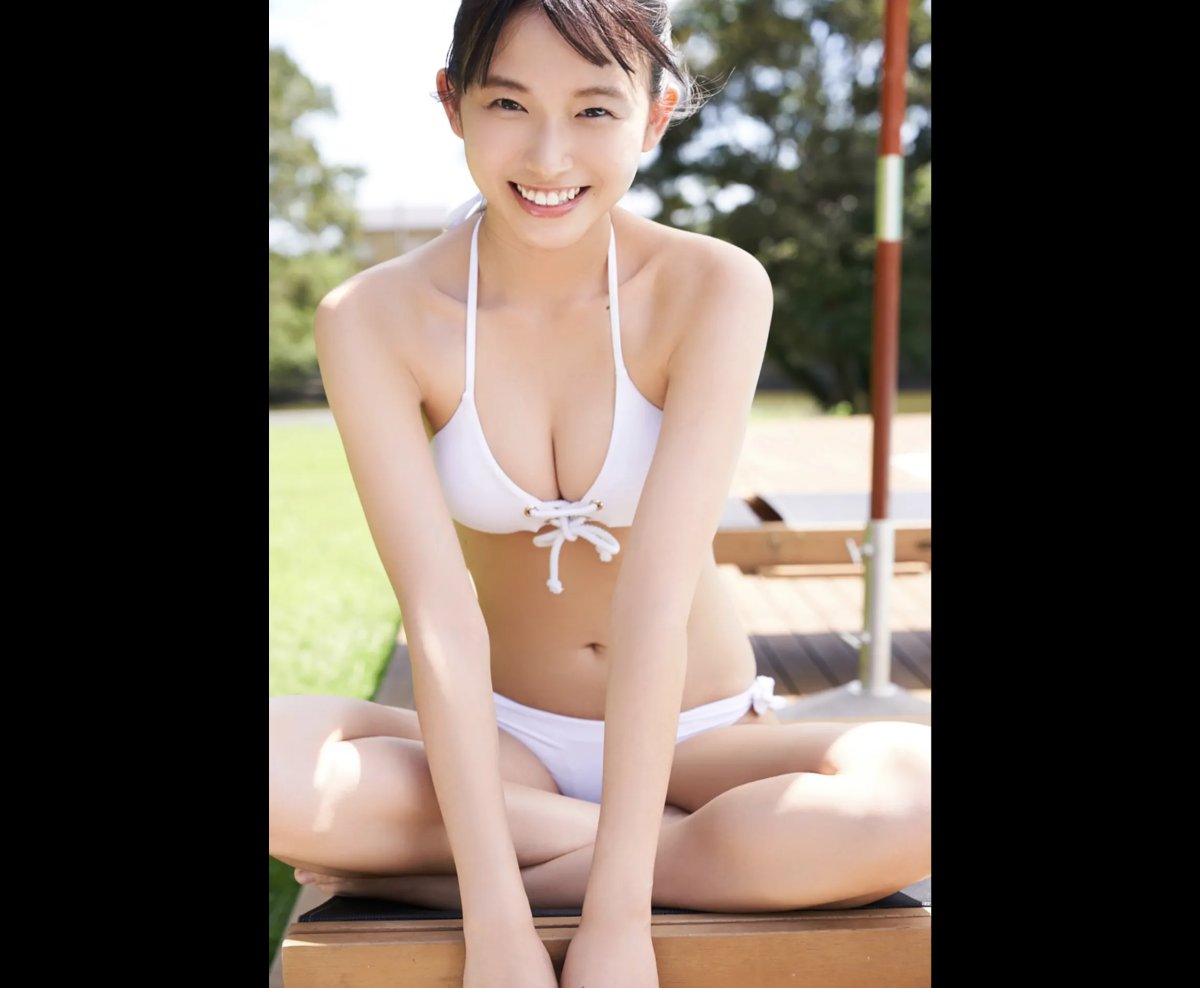 Photobook ＺIＰ静岡 お天気キャスター 志田音々 現役女子大生の初ビキニVol 2 FRIDAYデジタル写真集 No Watermark 0057 9041694815.jpg