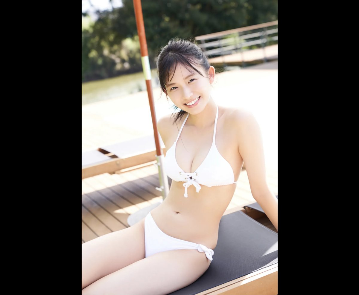 Photobook ＺIＰ静岡 お天気キャスター 志田音々 現役女子大生の初ビキニVol 2 FRIDAYデジタル写真集 No Watermark 0058 7730293554.jpg