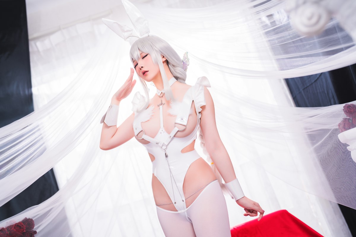 Coser@星之迟迟 Vol 118 恶毒慵懒的白兔 0001 4148411574.jpg