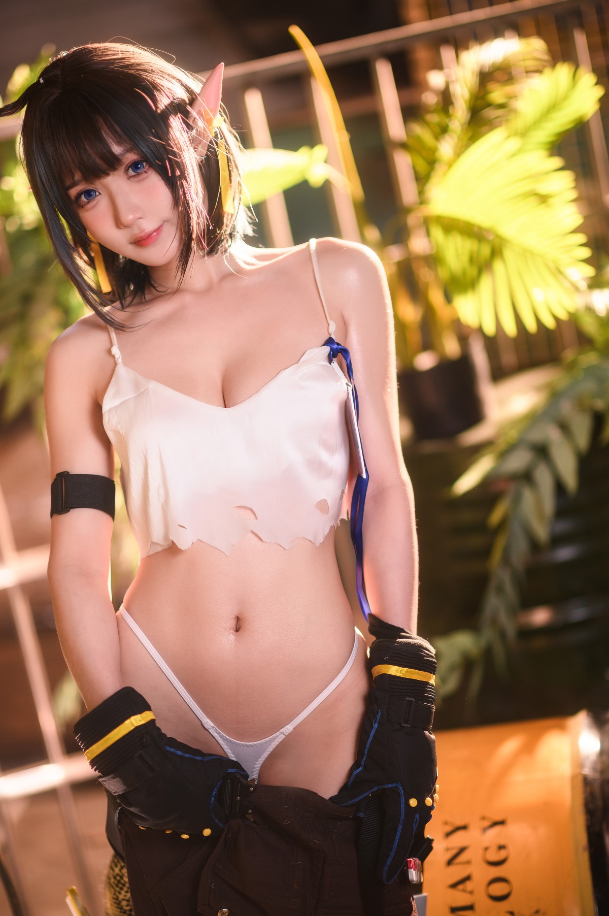 Coser@阿包也是兔娘 Vol 050 06月舰长 明日方舟 森蚺 0016 1516409842.jpg