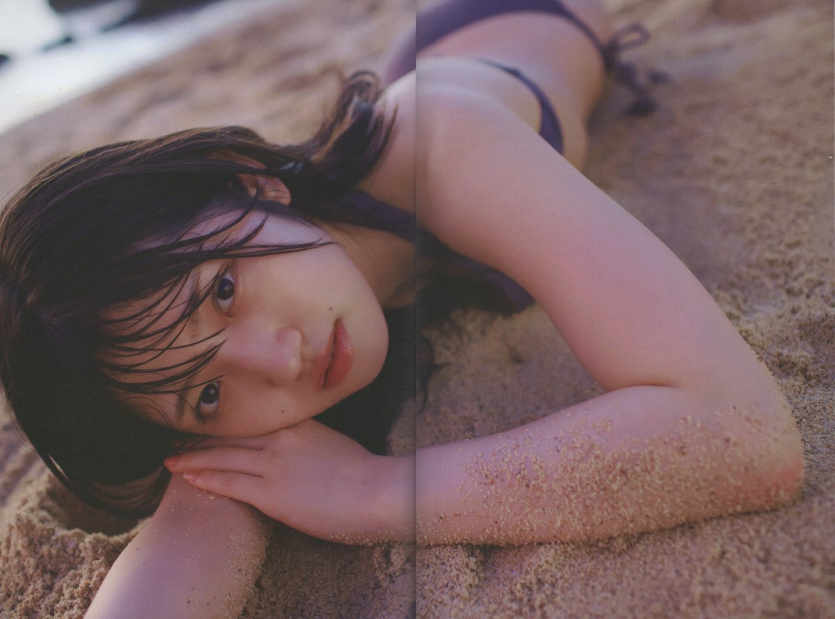 Photobook 2022 09 08 Yuiri Murayama 村山彩希 I Like Normal 0025 8667542128.jpg