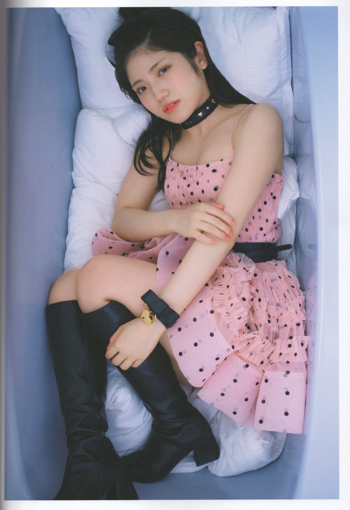 Photobook 2022 09 08 Yuiri Murayama 村山彩希 I Like Normal 0060 8886223135.jpg