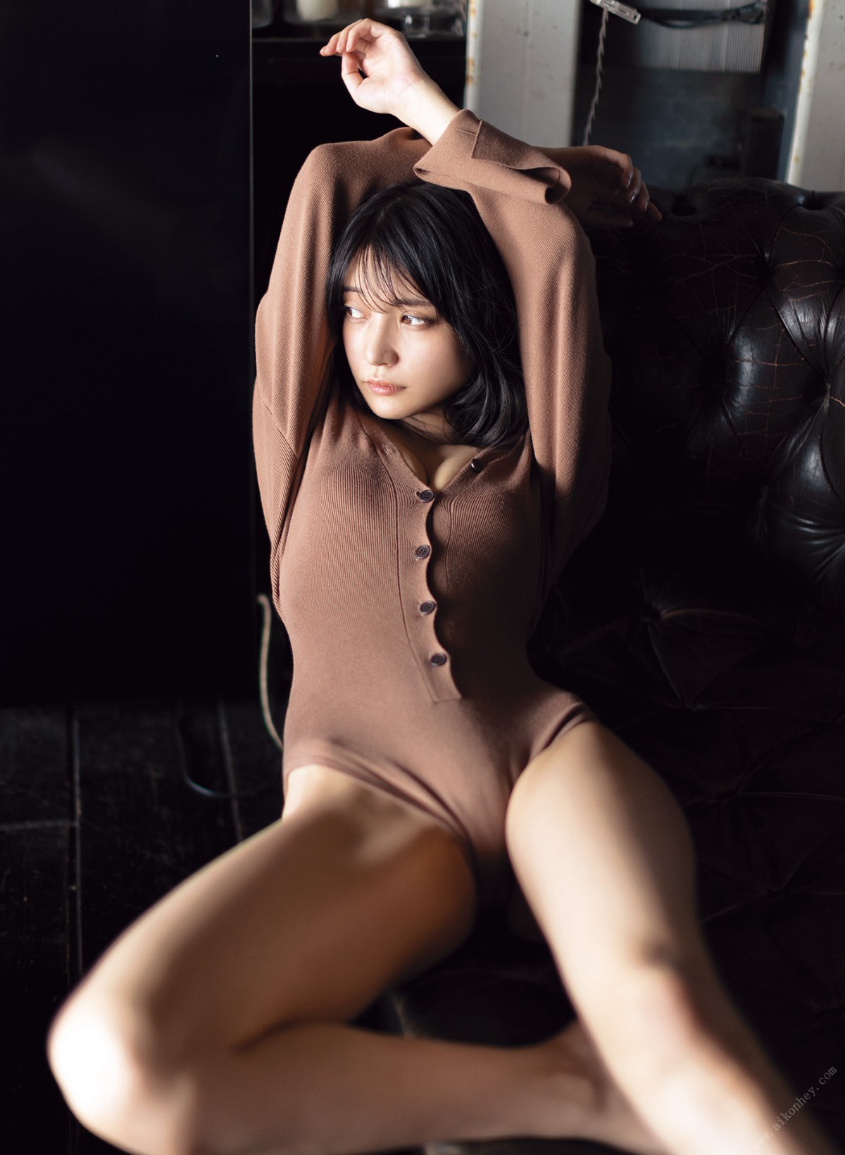 Photobook 2022 09 28 Sayaka Nitori 似鳥沙也加 Ribbon 0051 6899198898.jpg