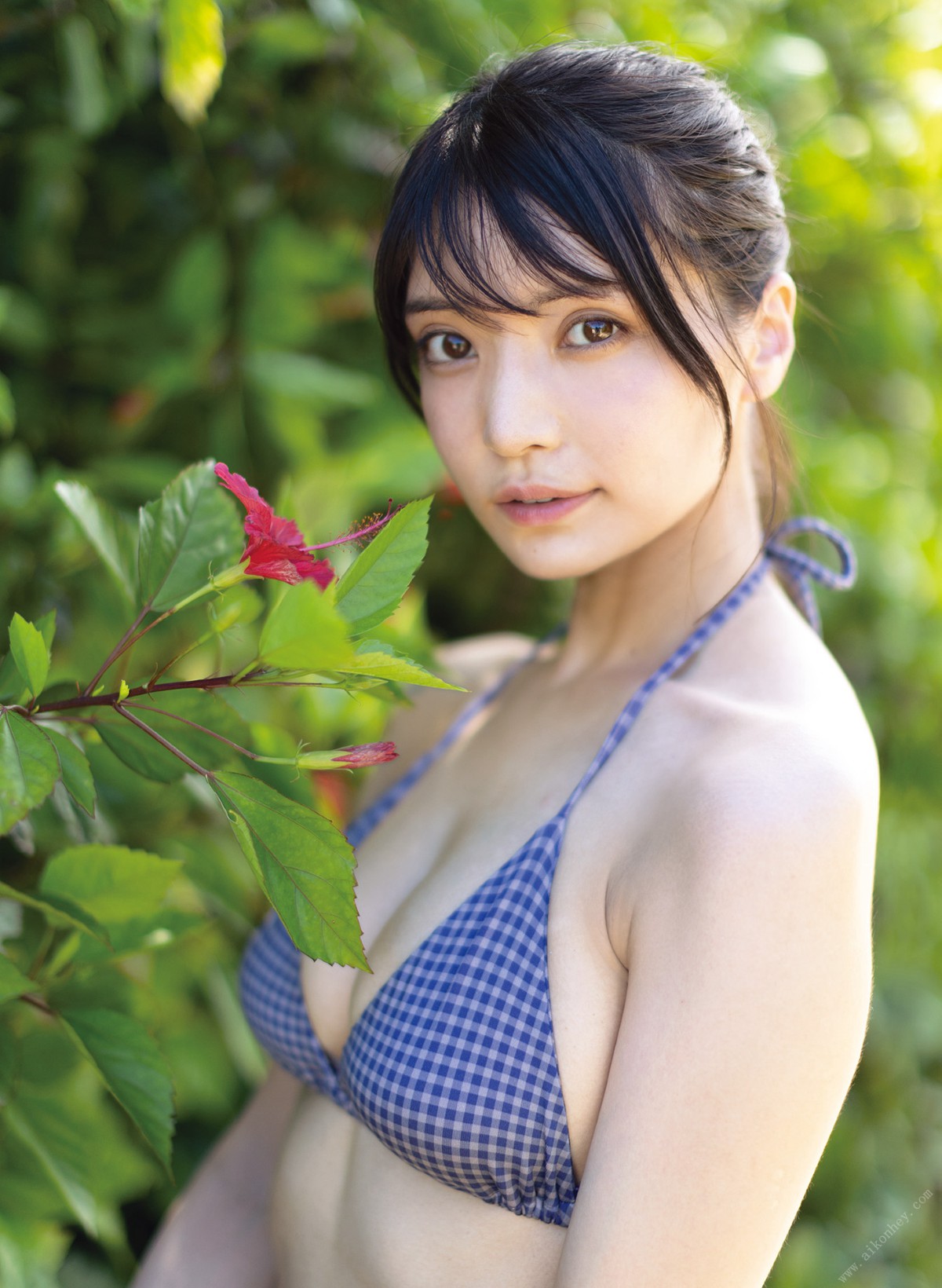 Photobook 2022 09 28 Sayaka Nitori 似鳥沙也加 Ribbon 0109 7243225490.jpg