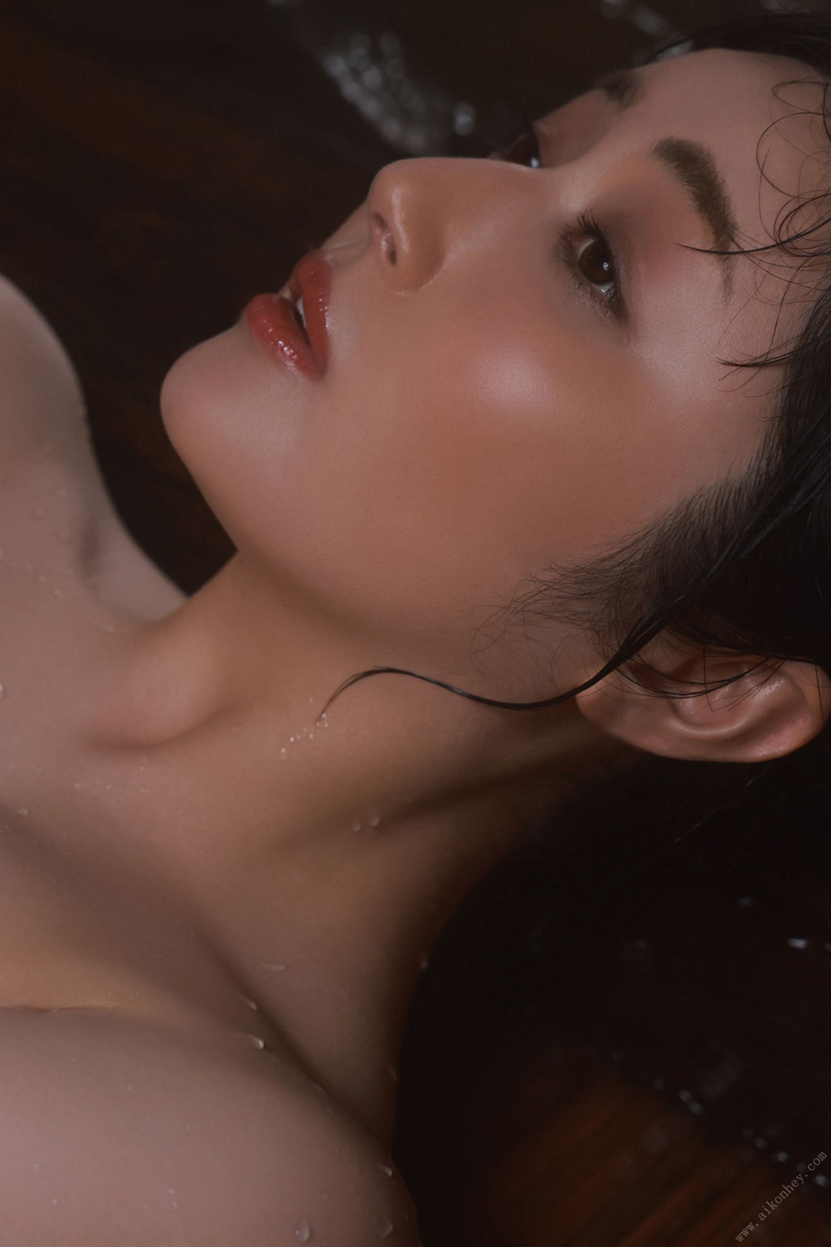 Photobook 2022 10 07 Manami Shindo 新藤まなみ Queens All Unreleased Special Edition Vol 004 0094 7547884740.jpg