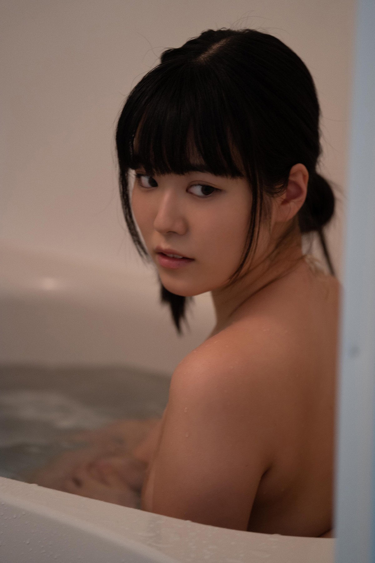 FLASH Photobook 2022 11 01 Umi Shinonome 東雲うみ Private Observation 0070 4296484357.jpg