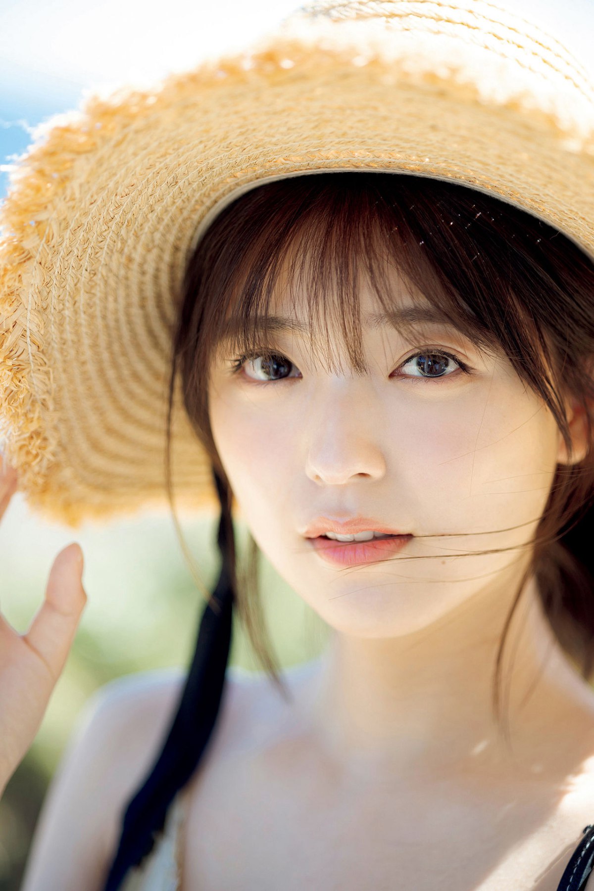 FRIDAY Digital Photobook Mio Kudo 工藤美桜 While Shining 0028 0048838003.jpg