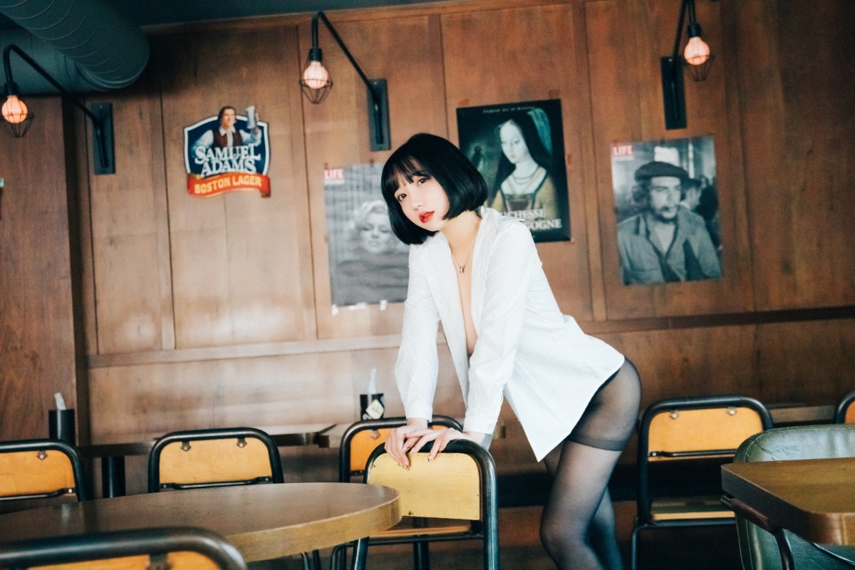 Loozy Son Ye Eun 손예은 Tainted Love Bar 0037 0138263021.jpg