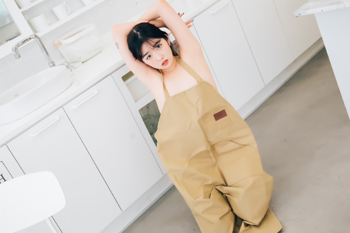 Loozy Sonson 손손 Nude Apron 0044 5302599681.jpg