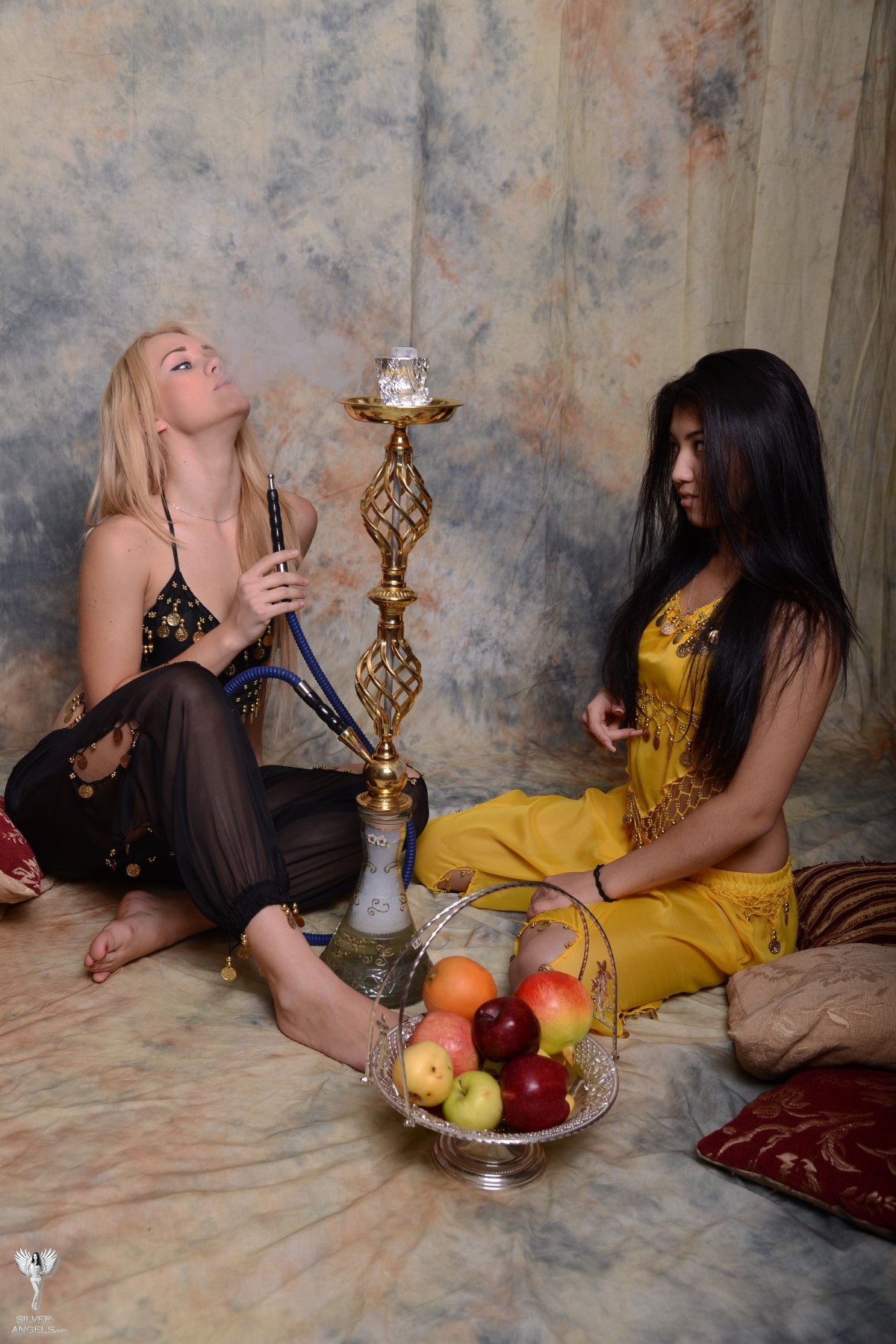 SilverAngels Irena And Karina Smoke 1 0011 1495661409.jpg