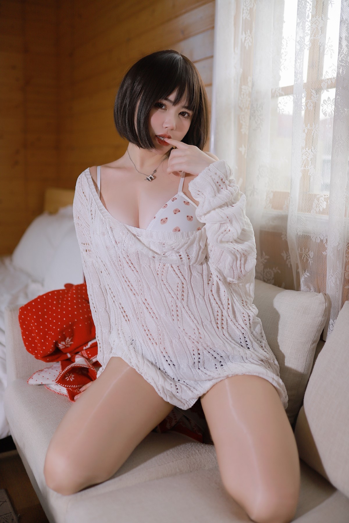 Coser@Tina很妖孽呀 Vol 009 温柔短发妹妹 0005 8040712254.jpg