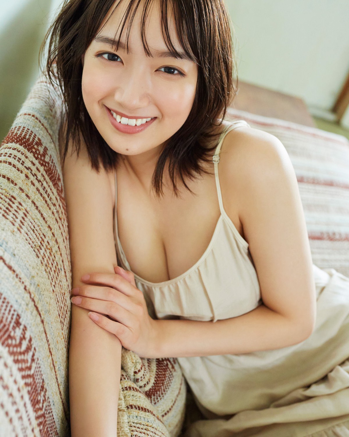 FLASH Photobook 2022 10 18 Futa Sakaguchi 坂口風詩 Fell In Love Again 0079 7875037442.jpg