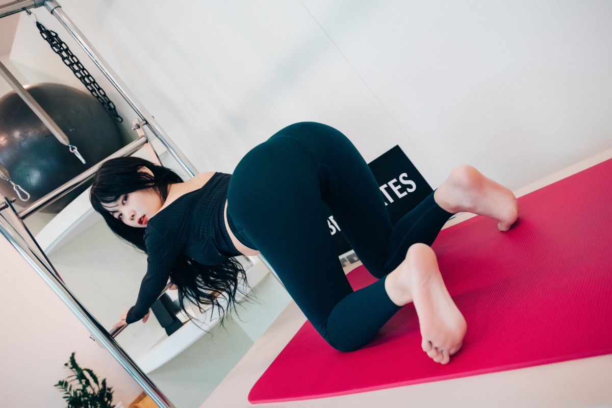 Loozy Zia 지아 Pilates Instructor Full Ver A 0018 6247179250.jpg