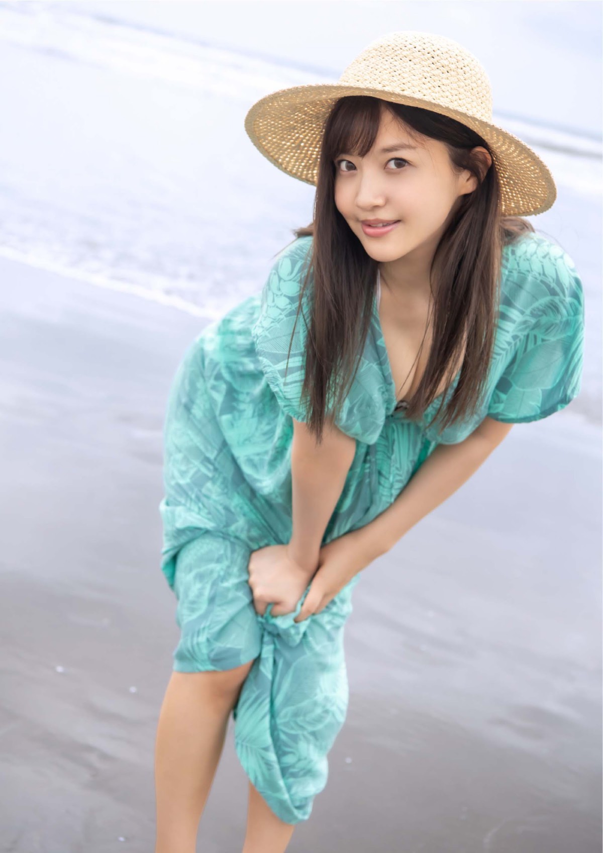 Photobook Rin Natsuki 夏木りん Endless Summer 0005 9837340792.jpg