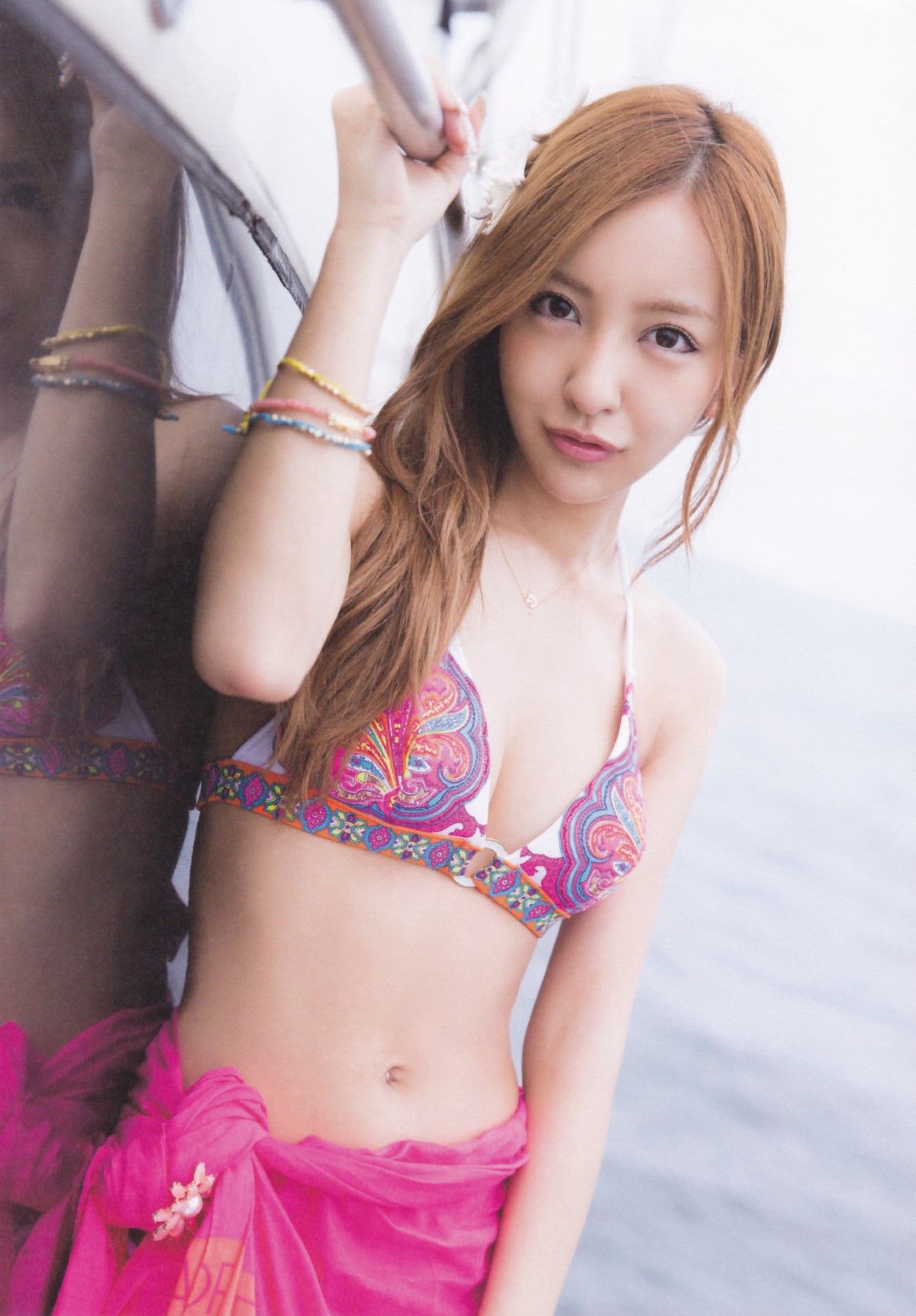 Photobook Tomomi Itano 板野友美 KB48 Graduation Commemorative Photobook Tomochin 0001 4635933180.jpg