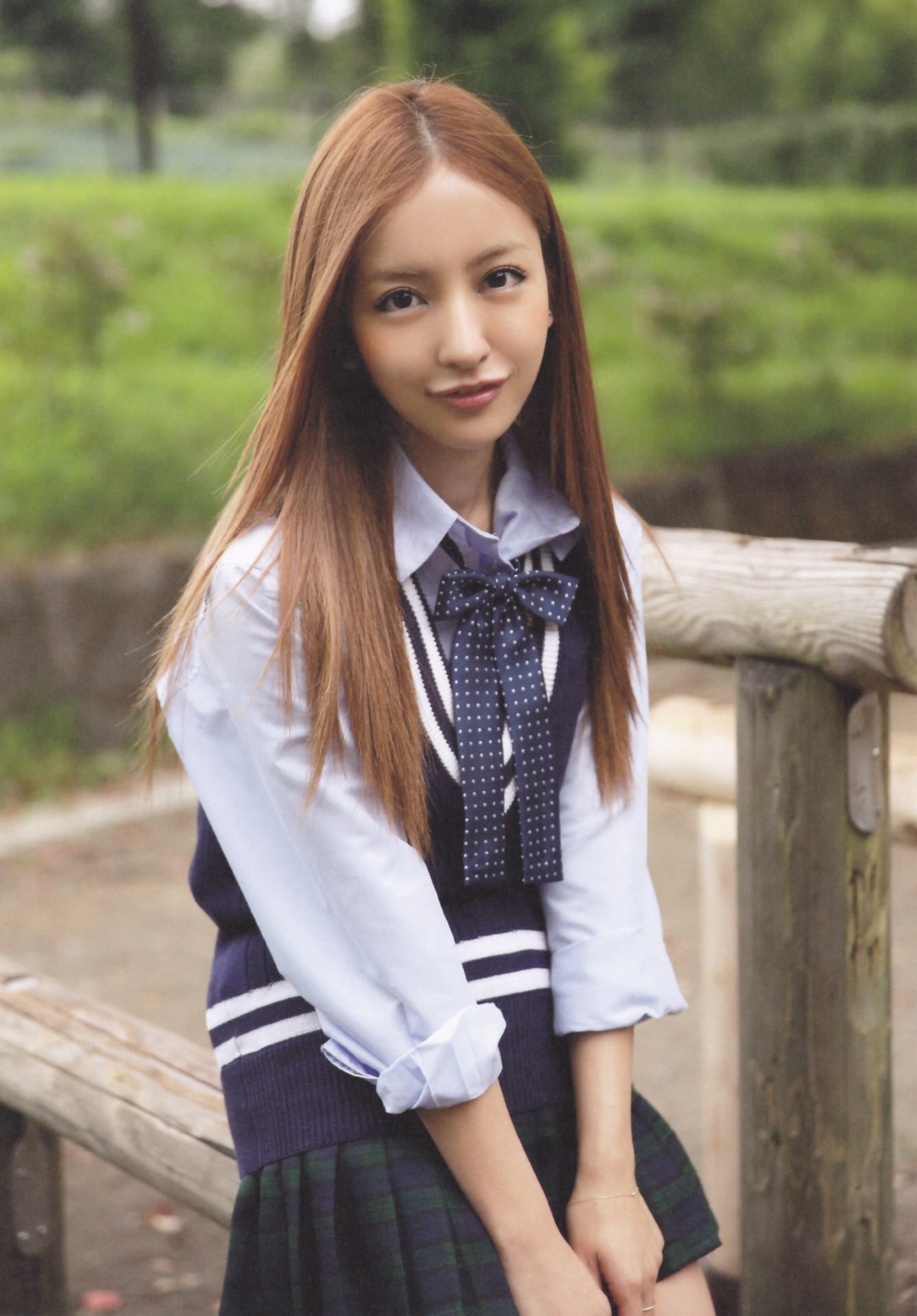 Photobook Tomomi Itano 板野友美 KB48 Graduation Commemorative Photobook Tomochin 0036 3648272146.jpg