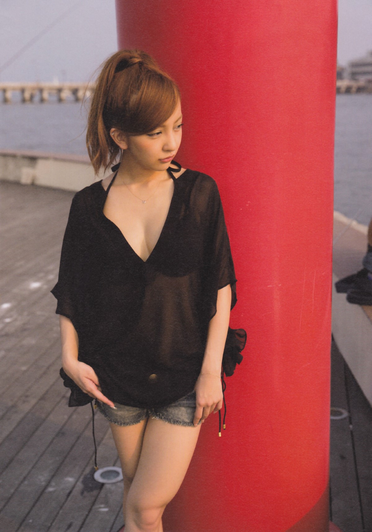 Photobook Tomomi Itano 板野友美 KB48 Graduation Commemorative Photobook Tomochin 0050 8123202886.jpg