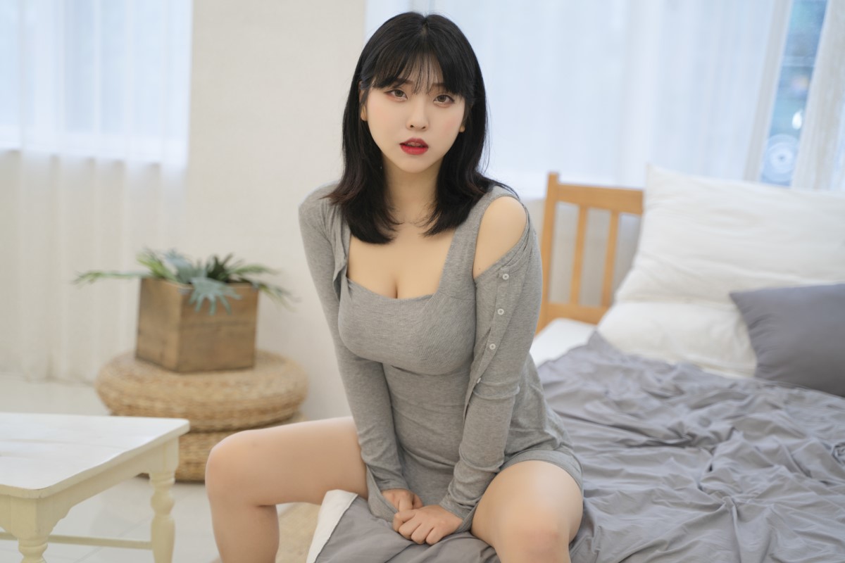 ROGLE Song Hana 송하나 Leggings 0017 5447205492.jpg