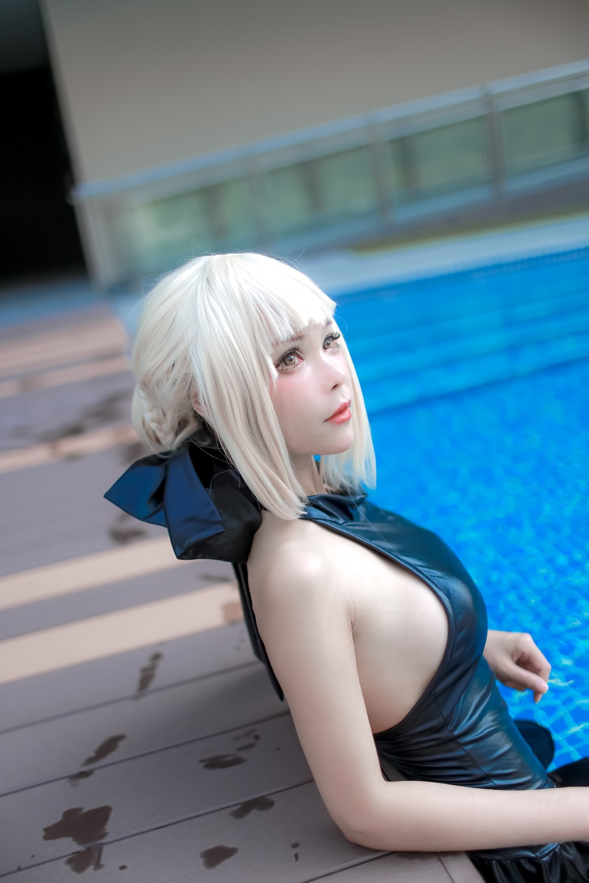 Coser@Kitkat Cosplay 9 Saber Alter Swimsuit 0027 0420321408.jpg